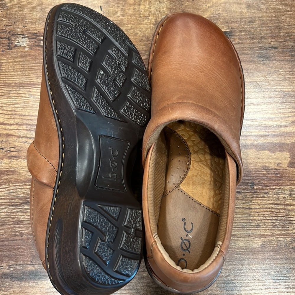 Boc Clogs - image 5